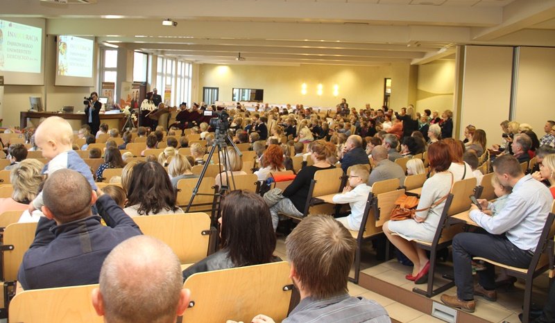 Inauguracja Roku Akademickiego Dąbrowskiego Uniwersytetu Dziecięcego 7