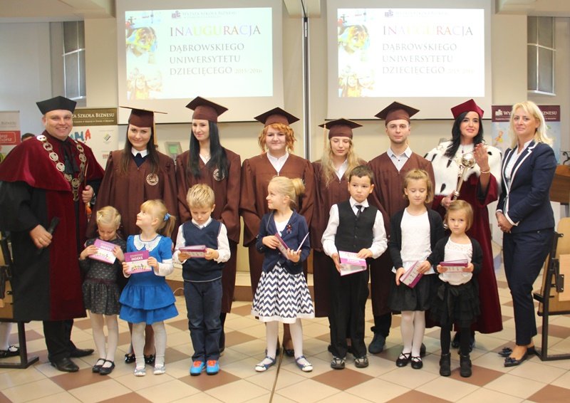 Inauguracja Roku Akademickiego Dąbrowskiego Uniwersytetu Dziecięcego 9