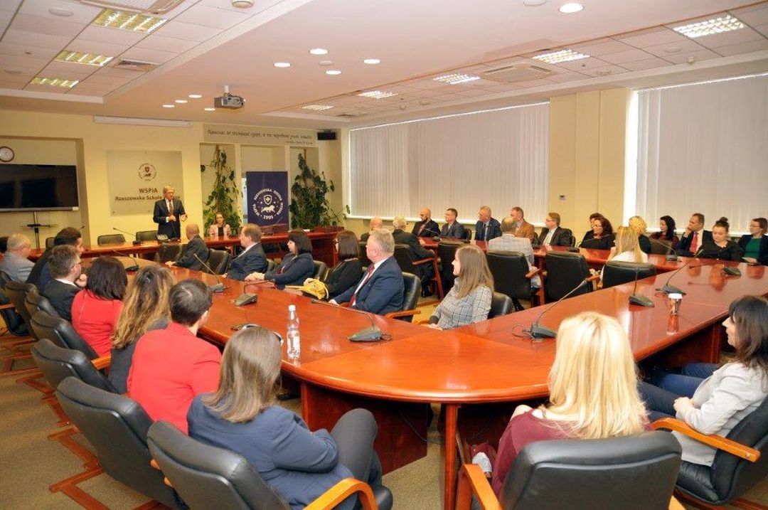 Wręczenie dyplomów absolwentom Seminarium Doktoranckiego w WSPiA - 1