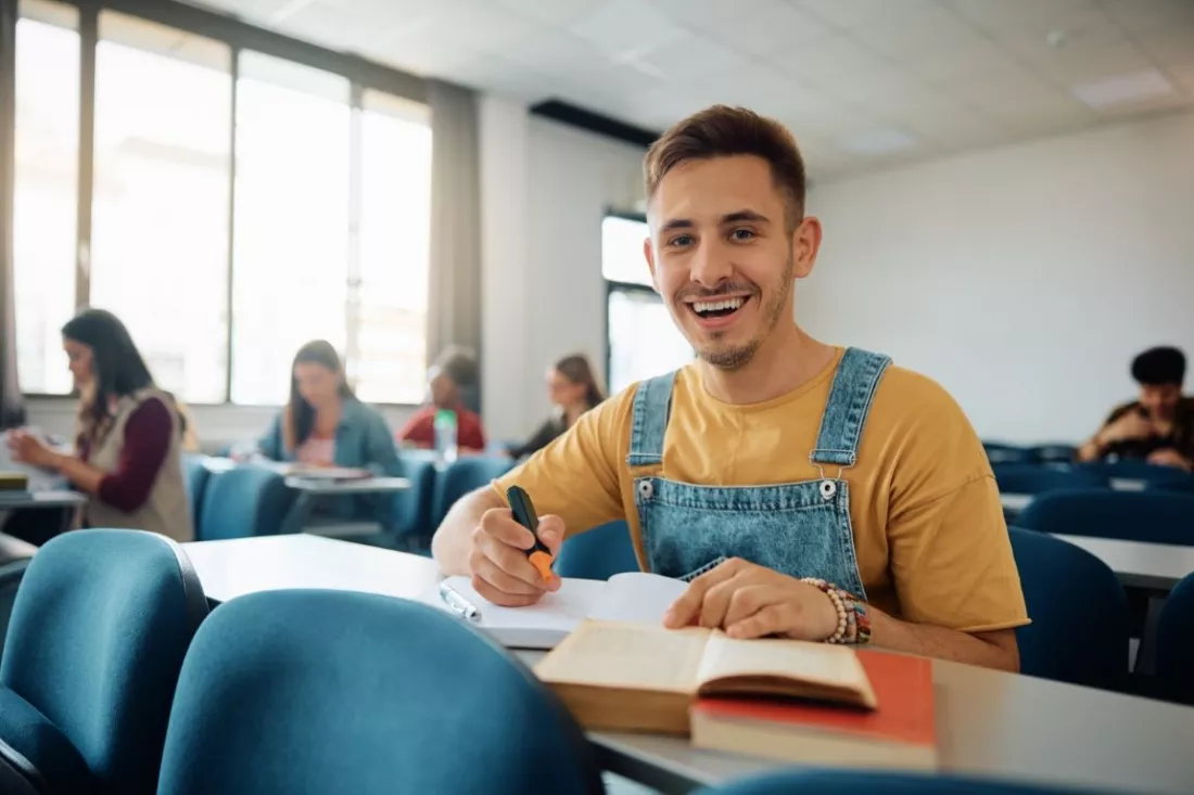 informatyka-czy-administracja-studia-magisterskie-ktore-otwieraja-droge-do-stanowisk-z-wieksza-odpowiedzialnoscia