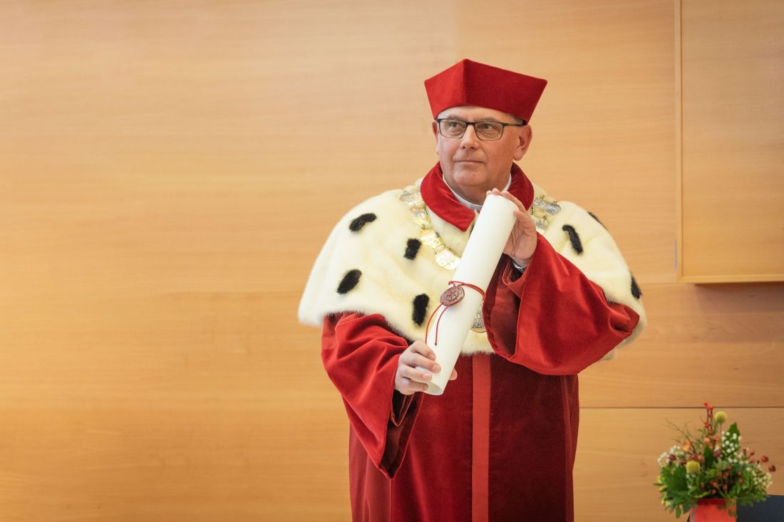 Ks. prof. dr hab. Robert Tyrała ponownie wybrany rektorem UPJPII