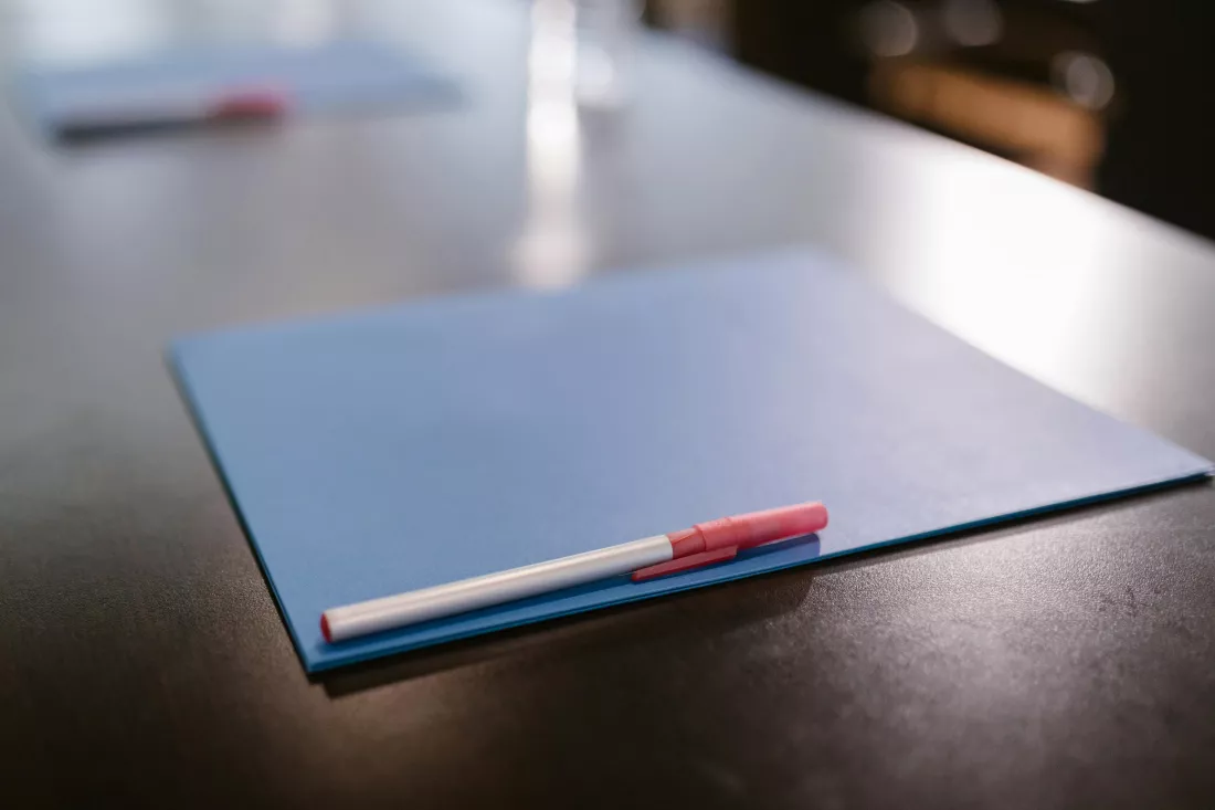 Jak bezpiecznie przechowywać, niszczyć i archiwizować dokumenty osobowe w prywatnych uczelniach wyższych